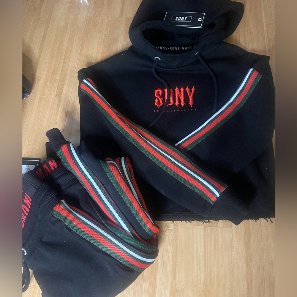 Women’s Track Suit